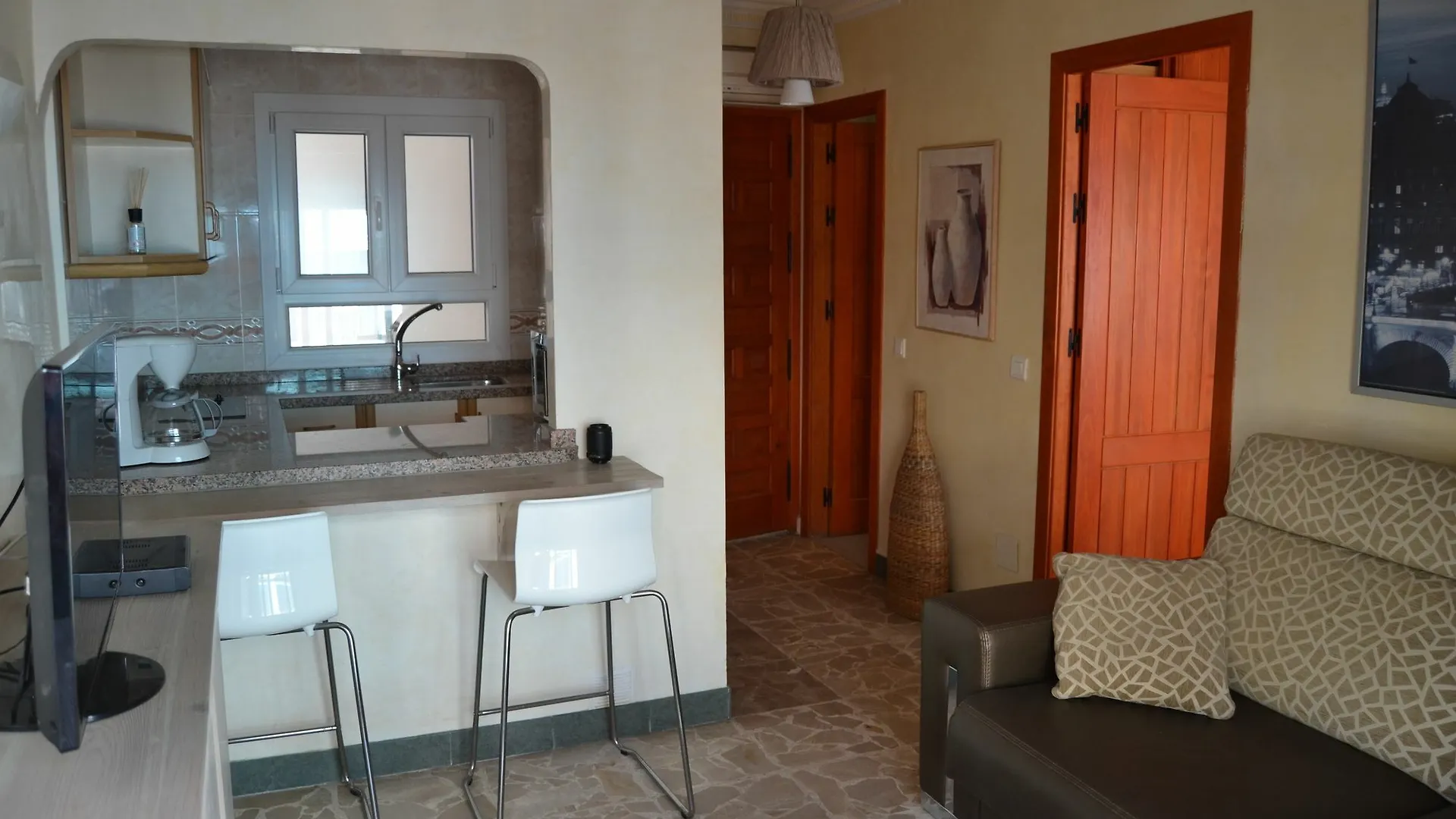 Hof Van Holland Carihuela Torremolinos Apartament